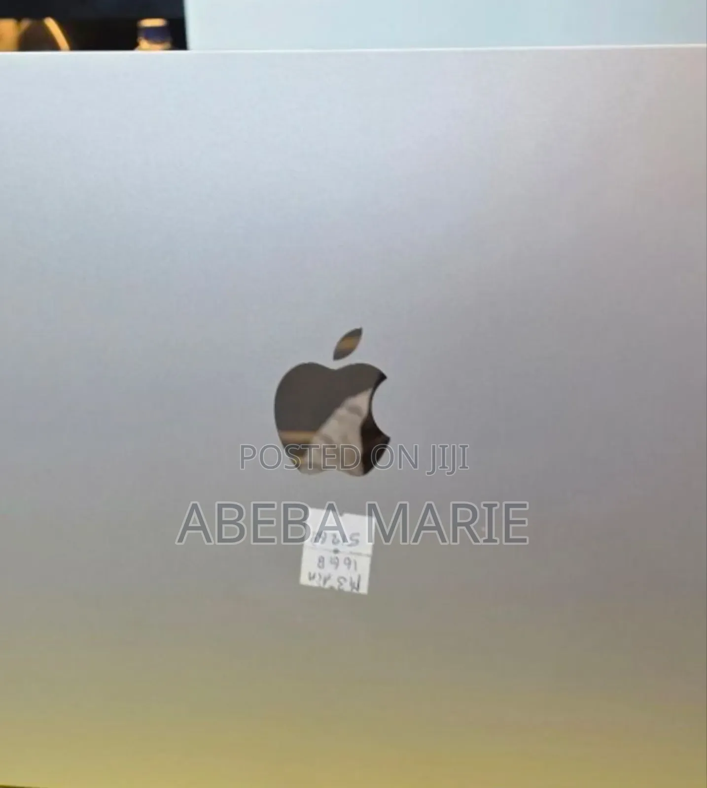 New Laptop Apple MacBook Air 2024 M3 15-Inch 16GB Apple M3 SSD 512GB