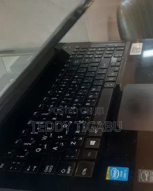 New Laptop Toshiba 4GB Intel Core I3 HDD 500GB