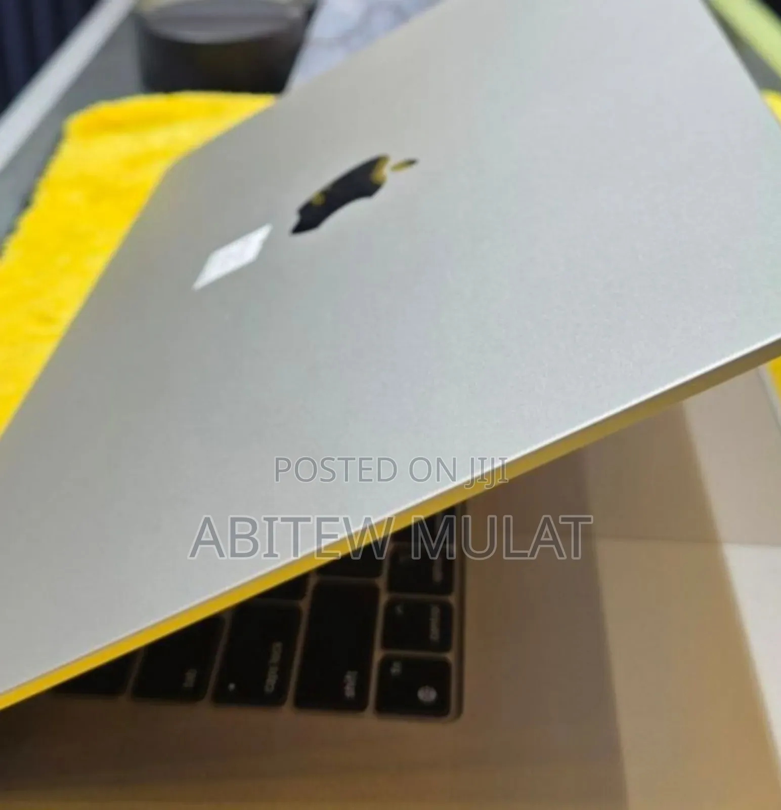 New Laptop Apple MacBook Air 2024 M3 15-Inch 16GB Apple M3 SSD 512GB