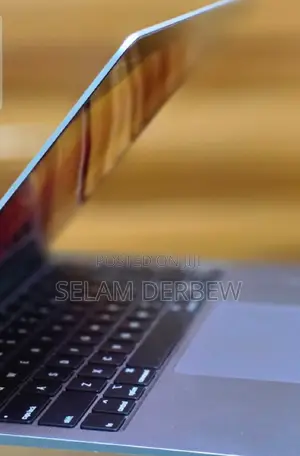 New Laptop Apple MacBook Air 2020 8GB Intel Core I5 SSD 256GB