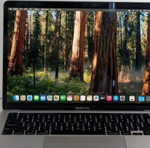 New Laptop Apple MacBook Pro 2019 8GB Intel Core I5 SSD 256GB