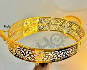 Photo - ሰርቪስ ትሪ ለአይን ማራኪ