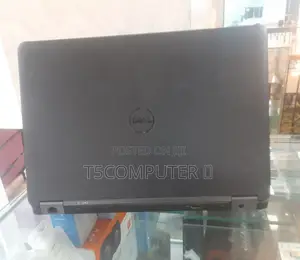 New Laptop Dell 4GB Intel Core I5 SSD 256GB