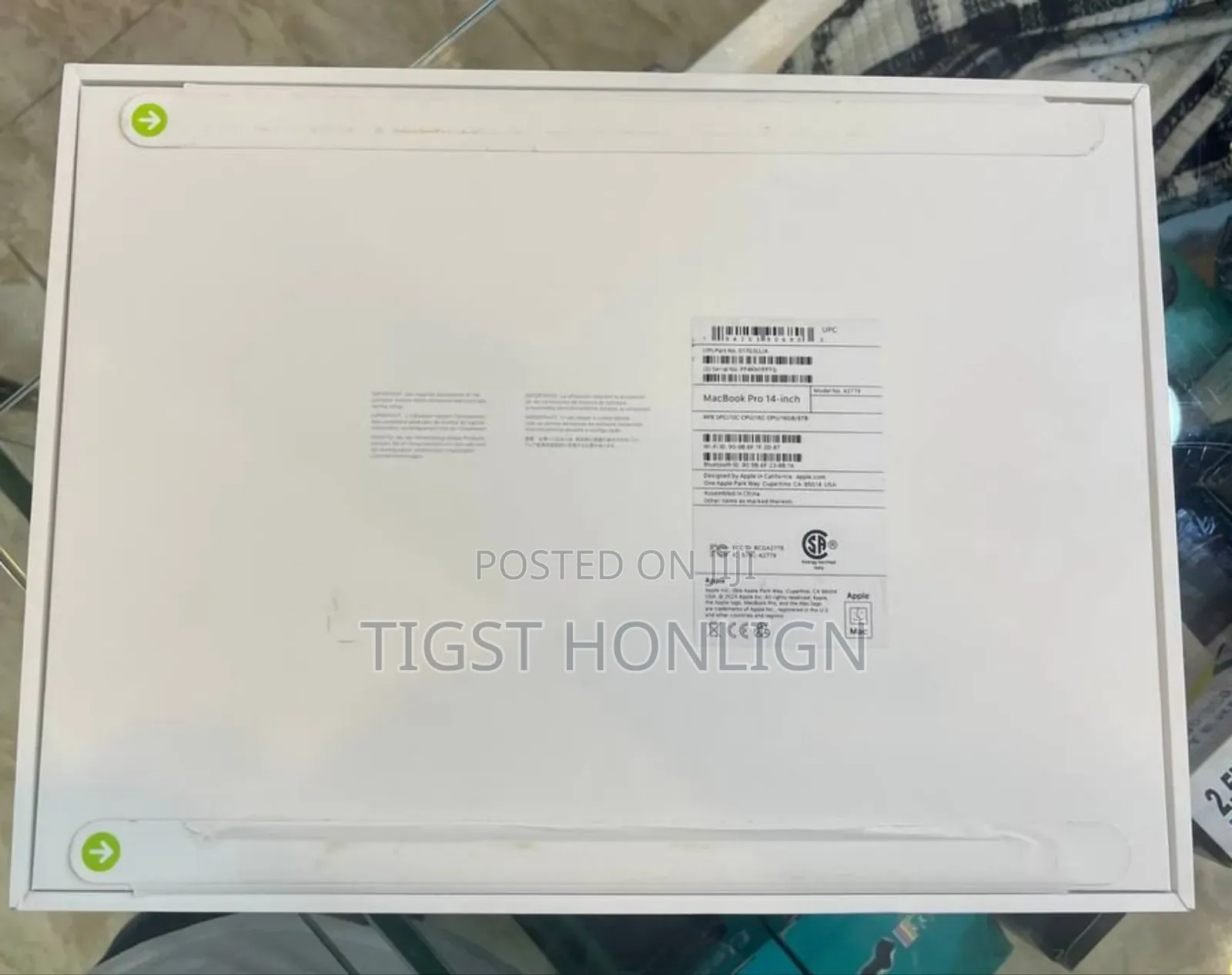 New Laptop Apple MacBook Pro 2022 M2 16GB Apple M2 SSD 4T