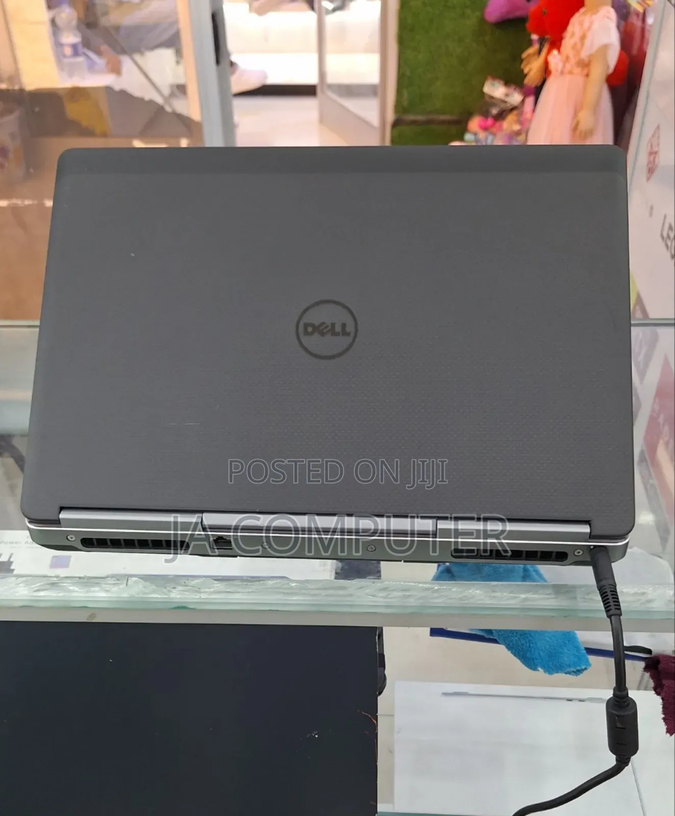 New Laptop Dell 16GB Intel Core I5 SSD 512GB