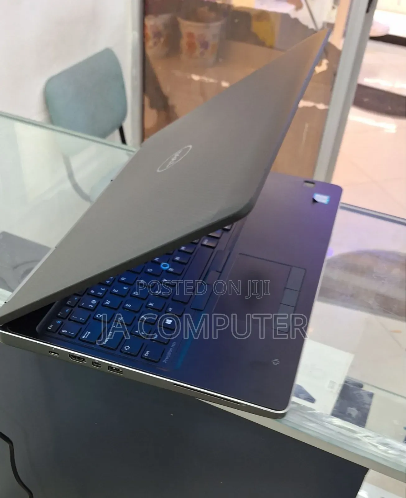 New Laptop Dell 16GB Intel Core I5 SSD 512GB