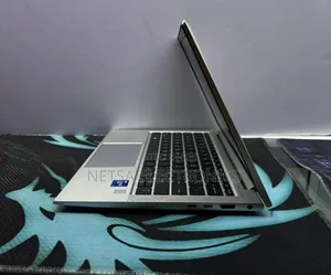New Laptop HP EliteBook 830 G8 16GB Intel Core I7 SSD 512GB