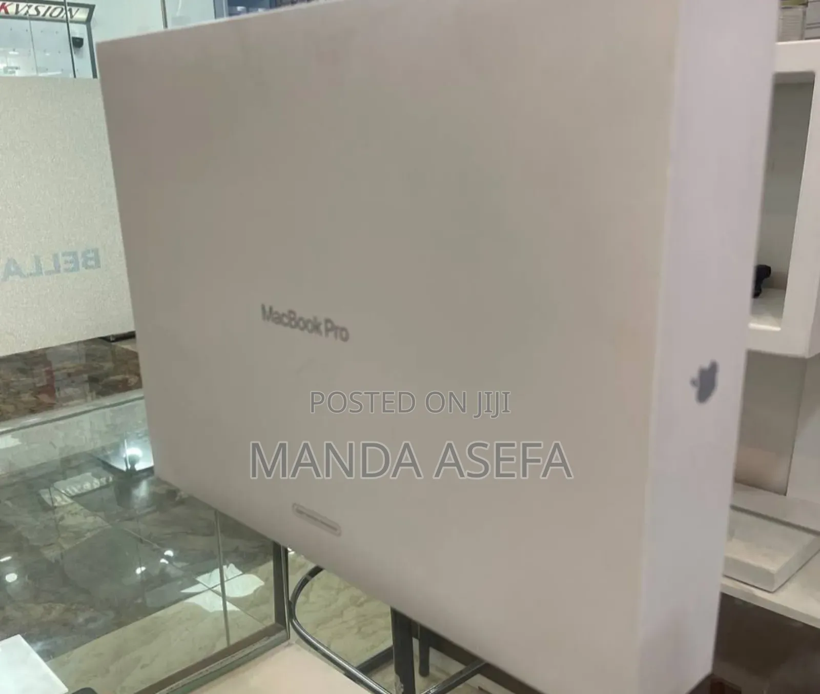 New Laptop Apple MacBook Pro 16GB Apple M2 SSD 4T