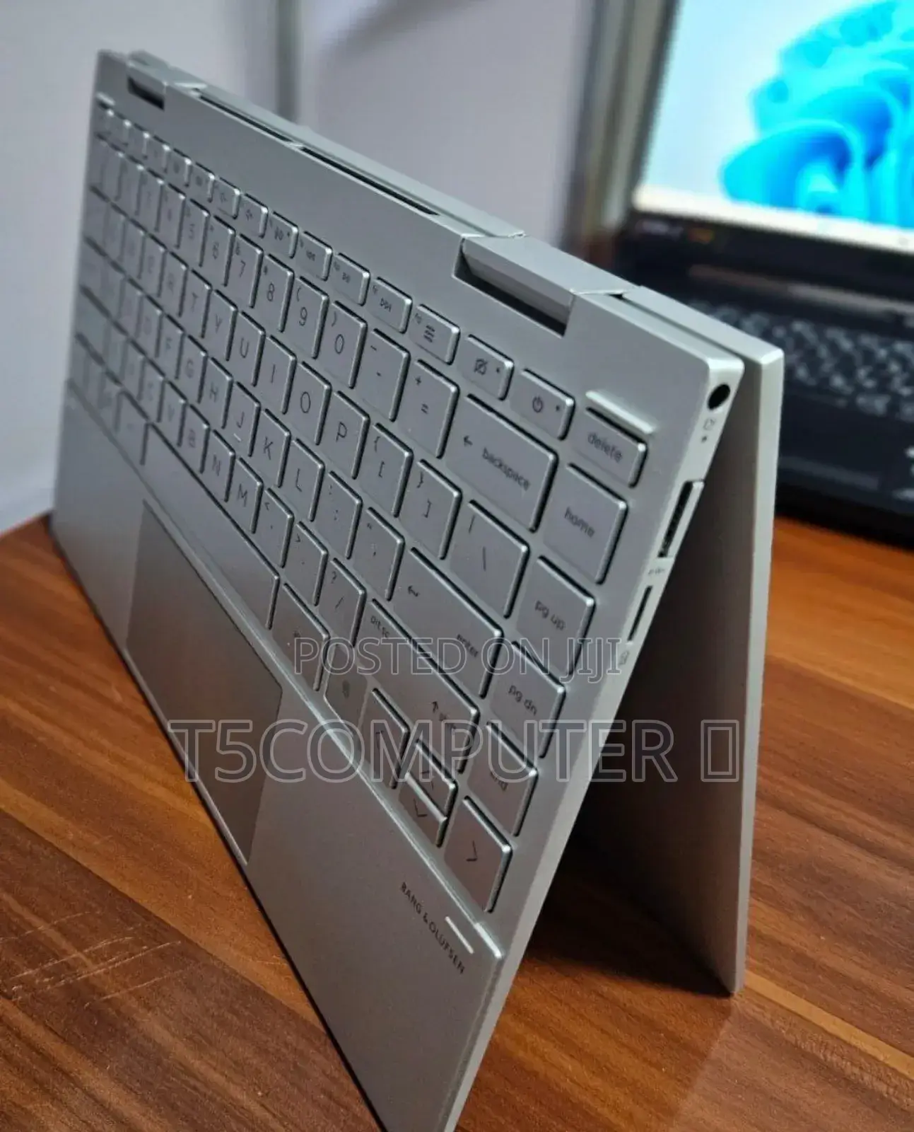 New Laptop HP Envy X360 8GB Intel Core I7 SSD 512GB