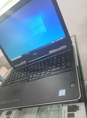 New Laptop Dell 16GB Intel Core I7 SSD 512GB