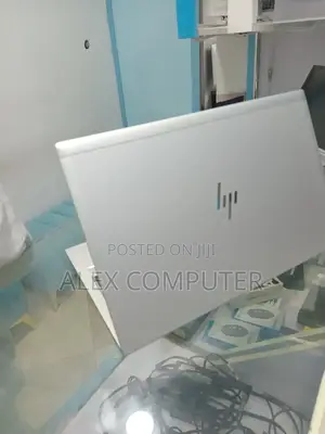 New Laptop HP EliteBook 850 G8 16GB Intel Core I7 SSD 512GB