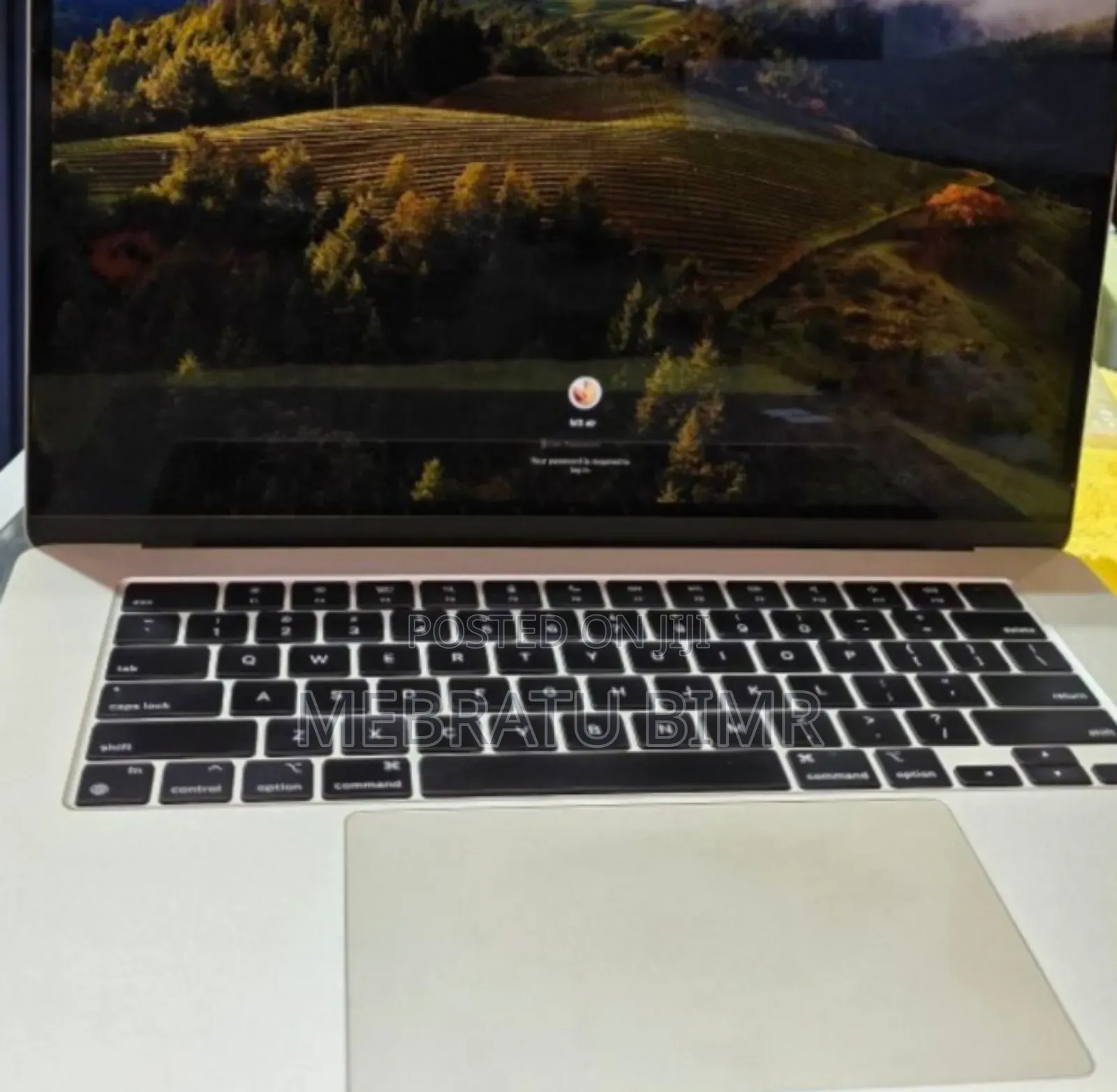 New Laptop Apple MacBook Air 2024 M3 15-Inch 16GB Apple M3 SSD 512GB