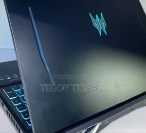 New Laptop Acer Predator Helios 300 16GB Intel Core I9 SSD 512GB