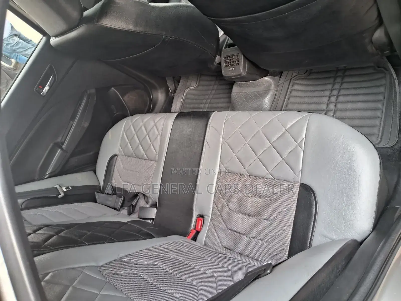 Toyota Hilux 2021 Gray