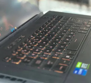 New Laptop Asus ROG Zephyrus G15 16GB Intel Core I7 SSD 512GB