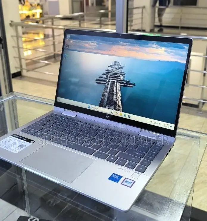 New Laptop HP Envy X360 16GB Intel Core I7 SSD 1T