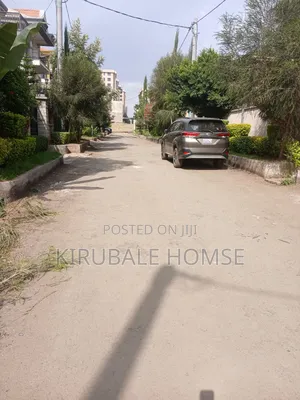 5bdrm Villa in ሳሚት ካብሪጅ ሰንራይዝ, Bole for sale