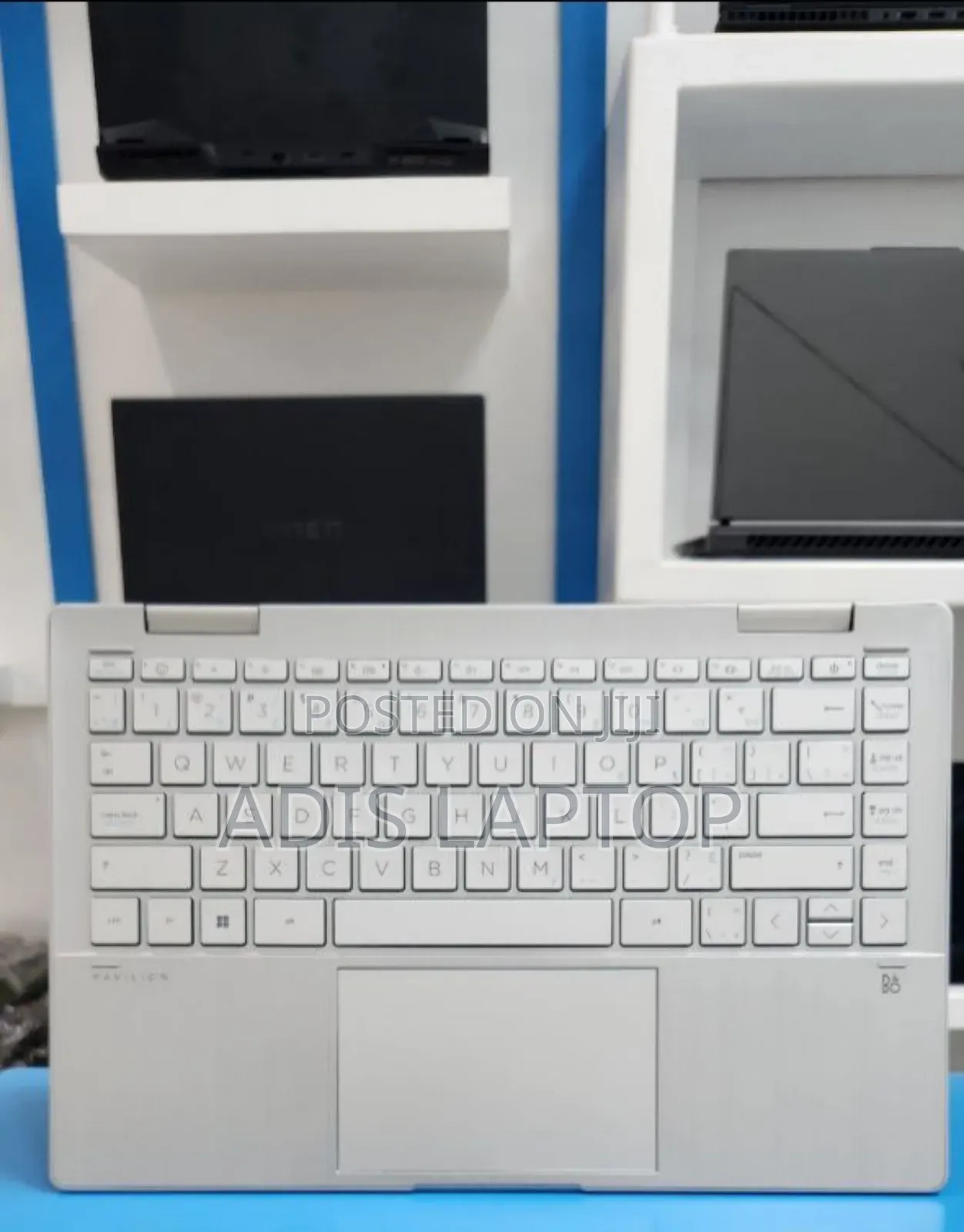 New Laptop HP Pavilion 13 X360 8GB Intel Core I5 SSD 256GB