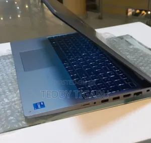 New Laptop Dell Latitude 5540 16GB Intel Core I7 SSD 512GB