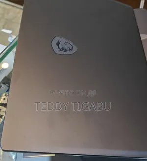 New Laptop MSI Vector 17 HX AI A2XWJG 16GB Intel Core Ultra 7 SSD 1T