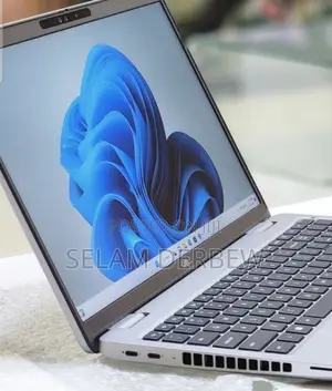 New Laptop Dell Latitude 5540 16GB Intel Core I7 SSD 512GB