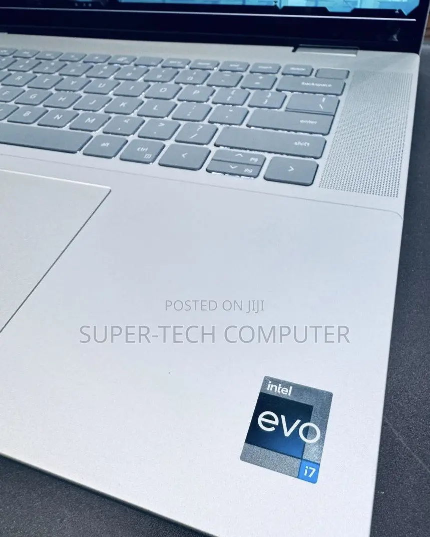 New Laptop Dell Inspiron 15 16GB Intel Core I7 SSD 1T