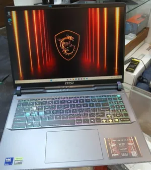New Laptop MSI Vector 17 HX AI A2XWJG 16GB Intel Core Ultra 7 SSD 1T
