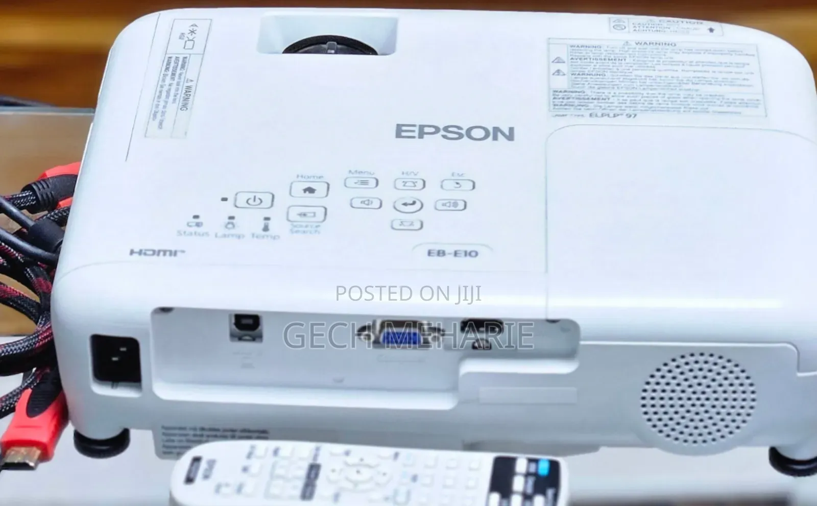 Ebrand New Epson Projector With Bag , Remote Model E10!