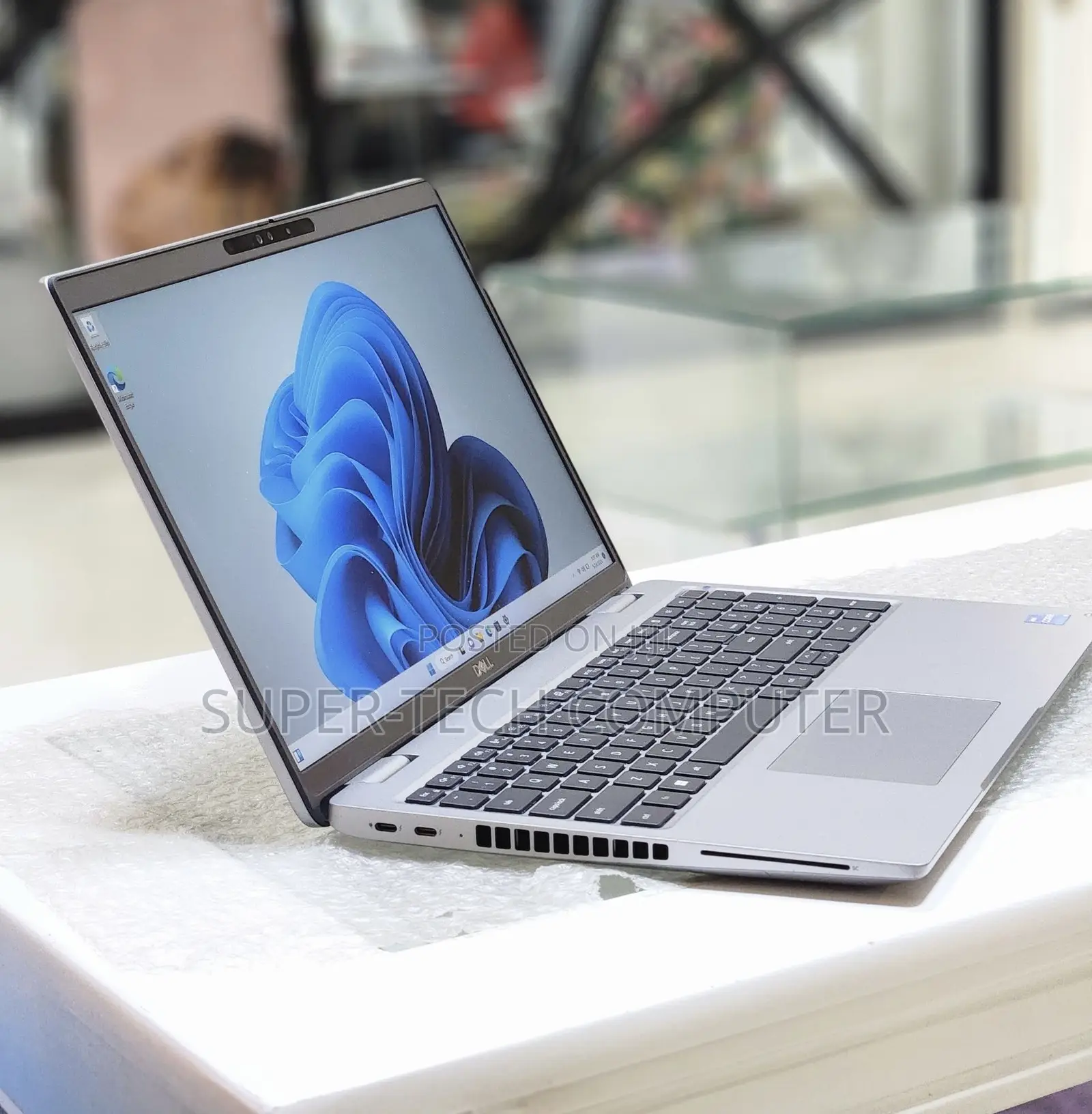 New Laptop Dell Latitude 5540 16GB Intel Core I7 SSD 512GB