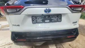 New Toyota RAV4 2024 White