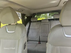 Hyundai Tucson 2022 White