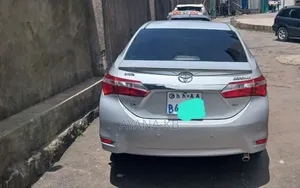 Toyota Corolla 2016 Silver