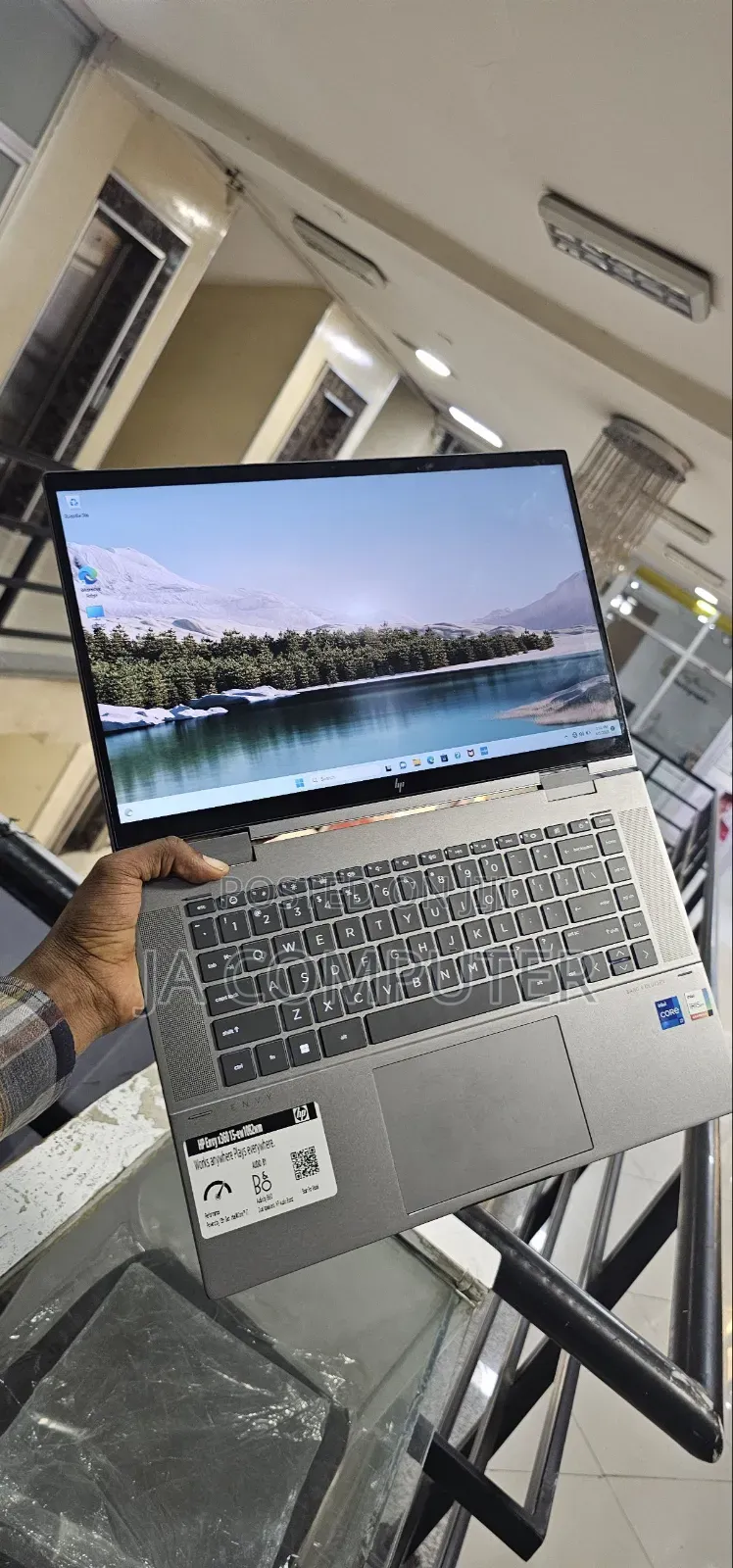 New Laptop HP Envy X360 16GB Intel Core I7 SSD 1T