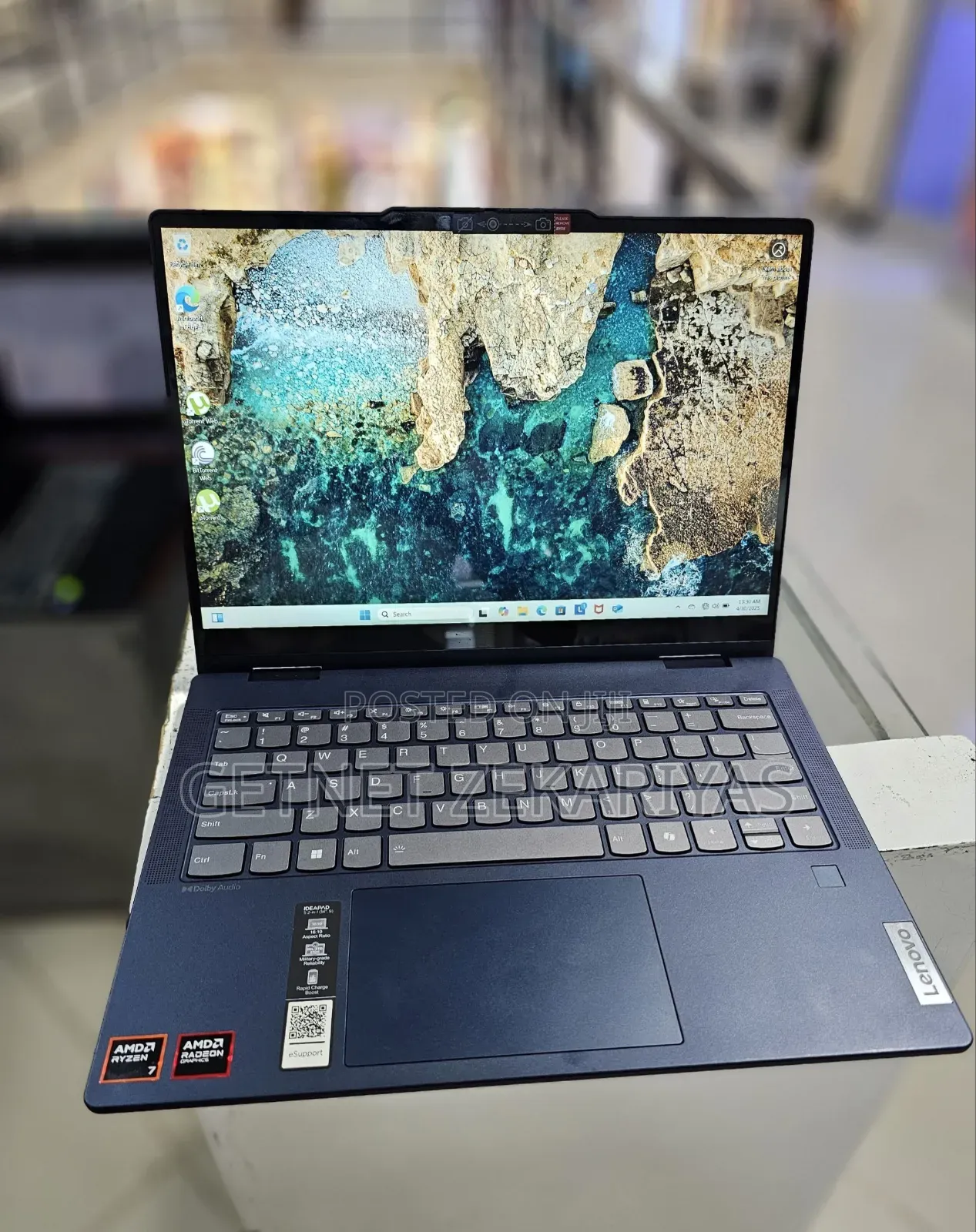 New Laptop Lenovo IdeaPad 520S 16GB AMD Ryzen 7 SSD 1T