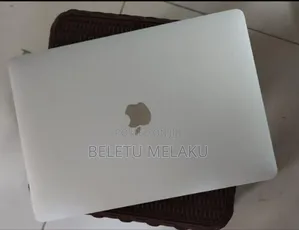 New Laptop Apple MacBook Air 2020 8GB Intel Core I3 SSD 256GB