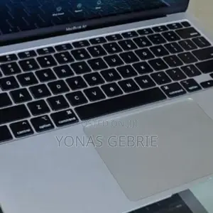 New Laptop Apple MacBook Air 2020 8GB Intel Core I3 SSD 256GB