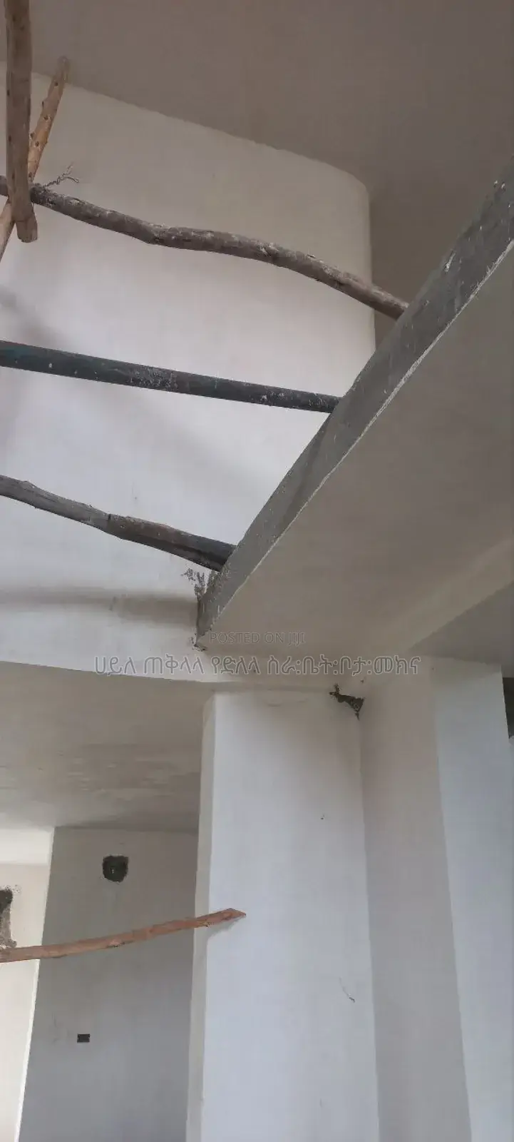 6bdrm House in Ccd Real State, Oromia-Finfinne for sale