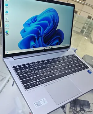 Photo - New Laptop HP ProBook 650 16GB Intel Core I7 SSD 1T