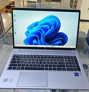 New Laptop HP 16GB Intel Core I5 SSD 512GB