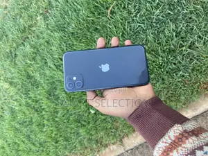 Apple iPhone 11 64 GB Black