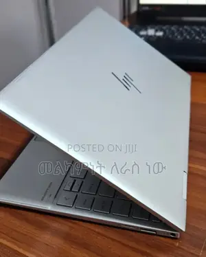 New Laptop HP Envy X360 8GB Intel Core I7 SSD 512GB