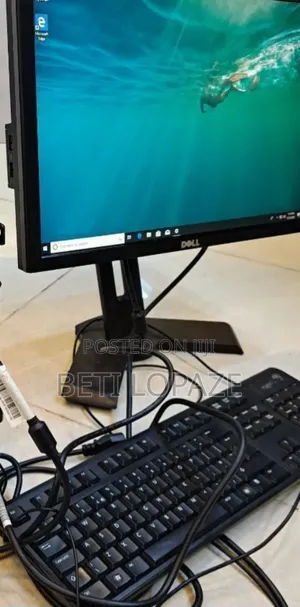 Photo - New Dell Inspiron One 2330 16GB Intel Core I5 HDD 512GB