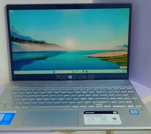 New Laptop HP Pavilion 15 8GB Intel Core I7 SSD 256GB