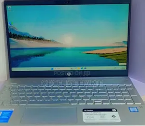 New Laptop HP Pavilion 15 8GB Intel Core I7 SSD 256GB