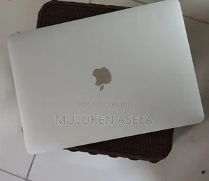 New Laptop Apple MacBook Air 2020 M1 8GB Intel Core I3 SSD 256GB