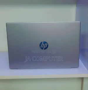 New Laptop HP Pavilion 15 8GB Intel Core I7 SSD 256GB