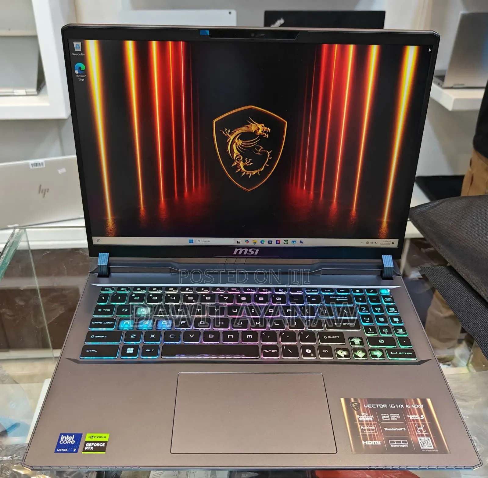 New Laptop MSI 16GB Intel Core Ultra 7 SSD 1T