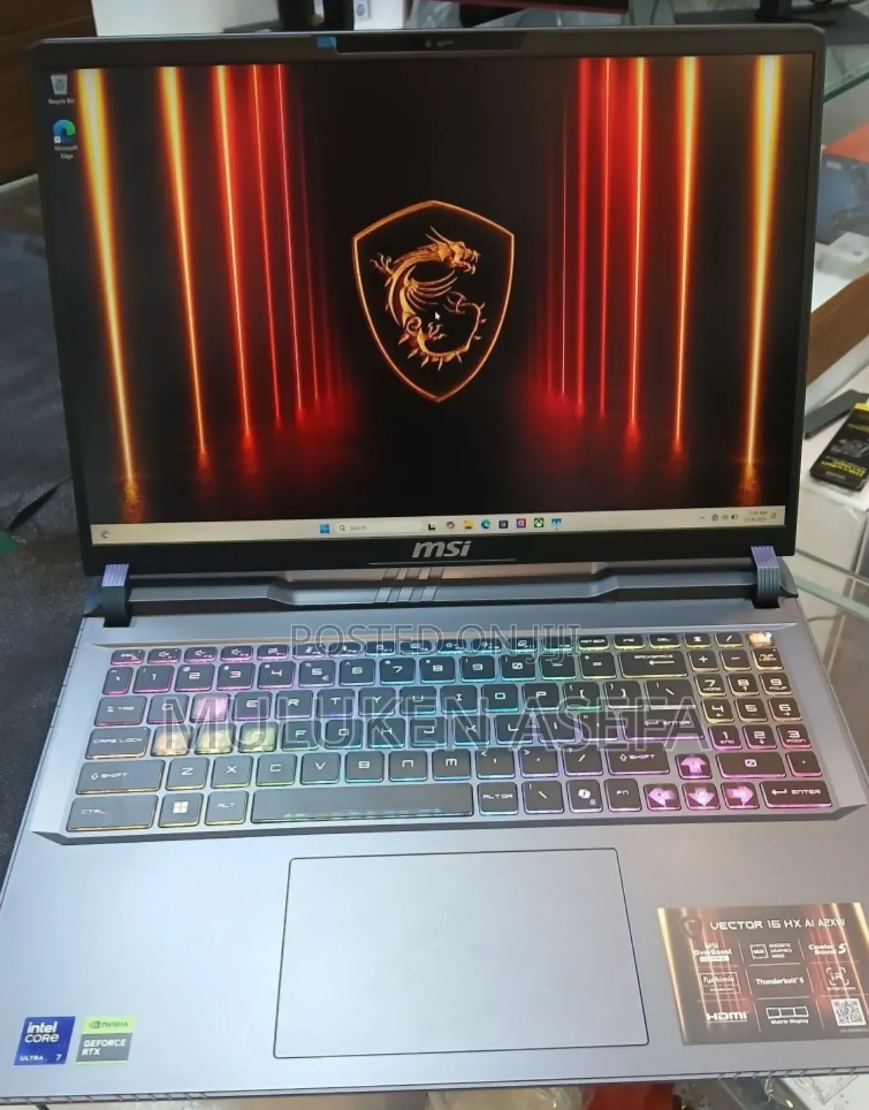 New Laptop Apple MacBook Pro 2019 16GB AMD Ryzen 7 SSD 1T
