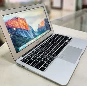 New Laptop Apple MacBook Air 2015 4GB Intel Core I5 SSD 128GB