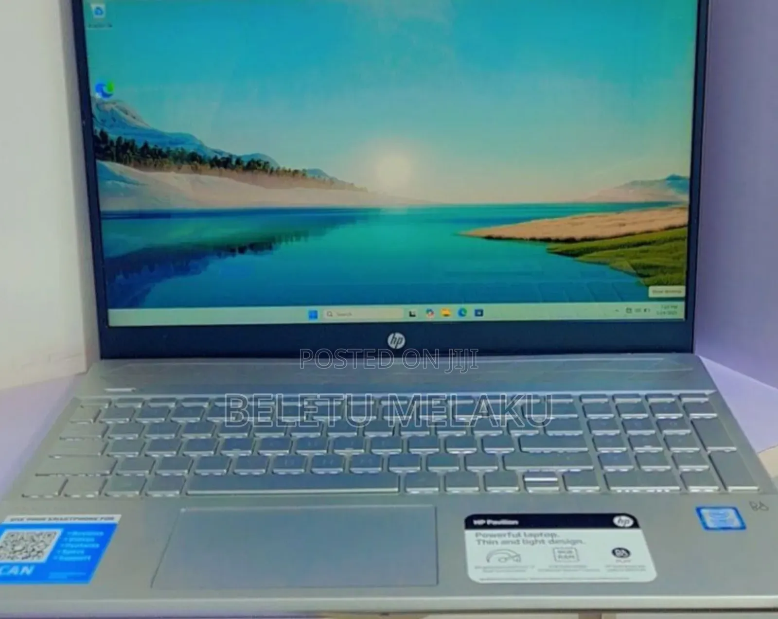 New Laptop HP Pavilion 15 8GB Intel Core I7 SSD 256GB